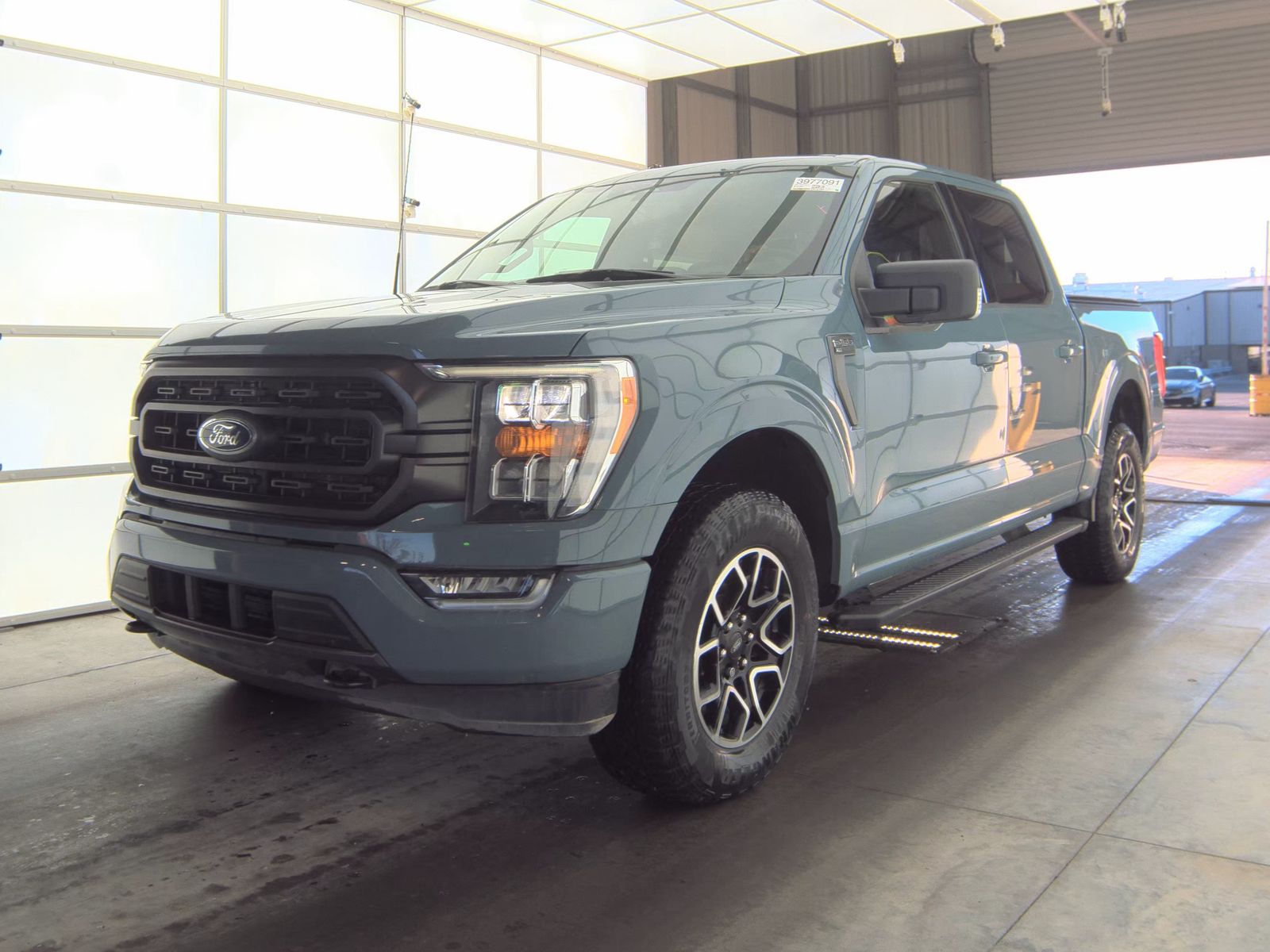 2023 Ford F-150 XLT AWD
