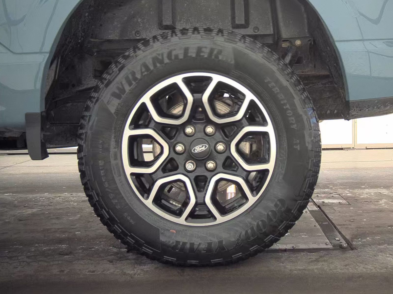 2023 Ford F-150 XLT AWD