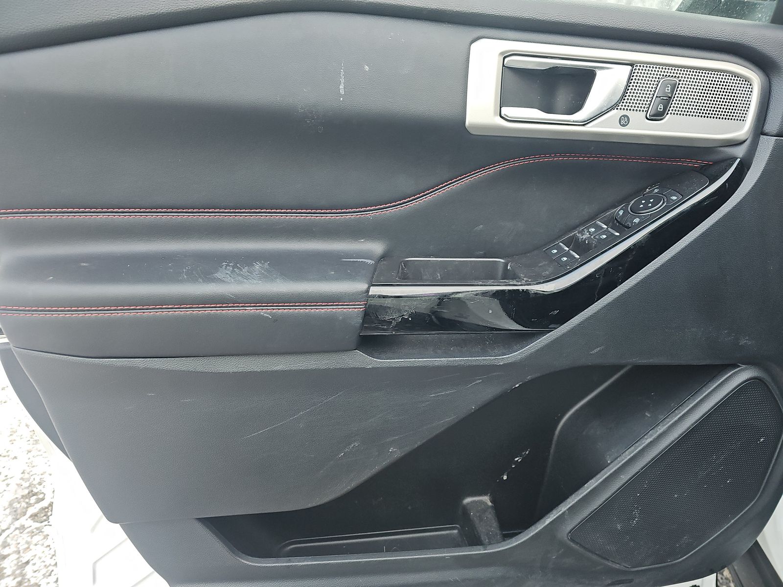 2022 Ford Explorer ST-Line AWD