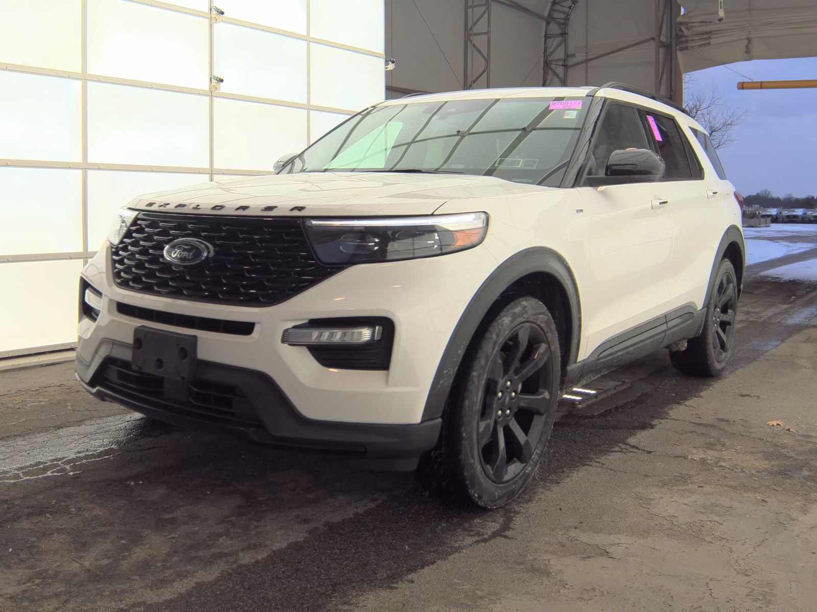 2022 Ford Explorer ST-Line AWD