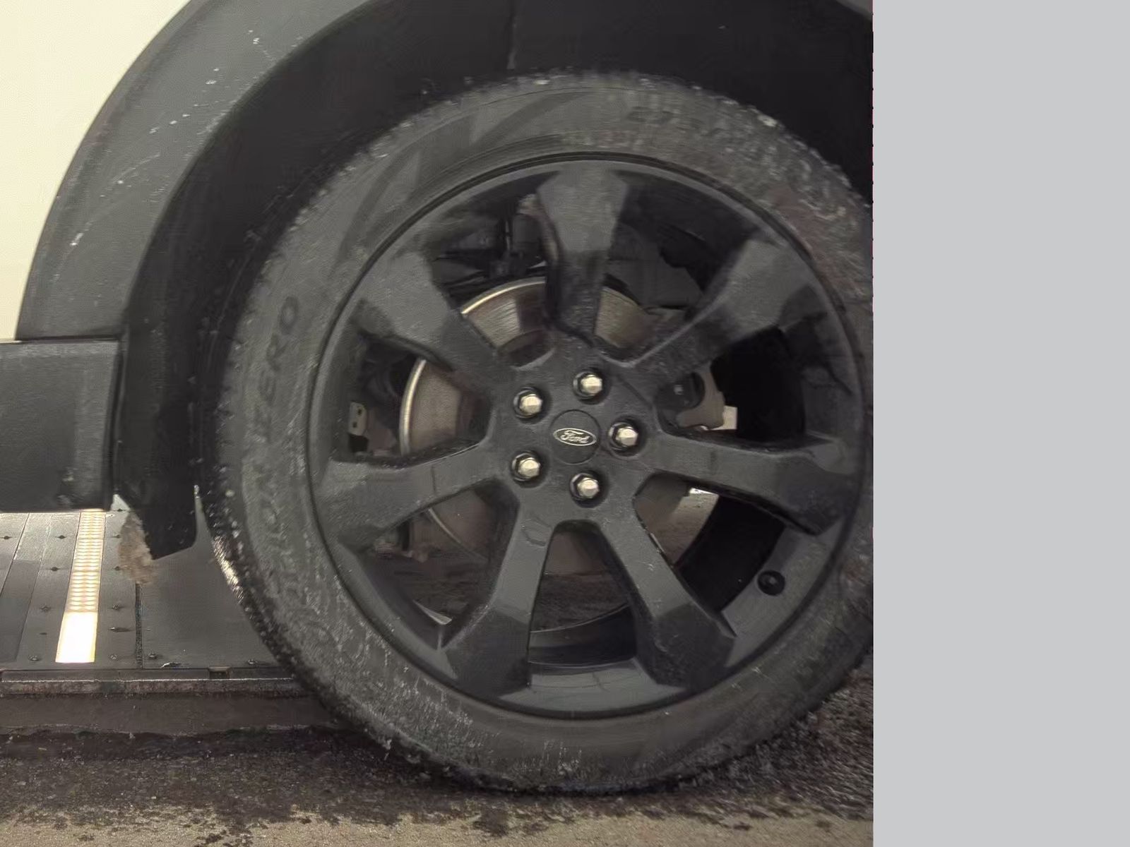 2022 Ford Explorer ST-Line AWD