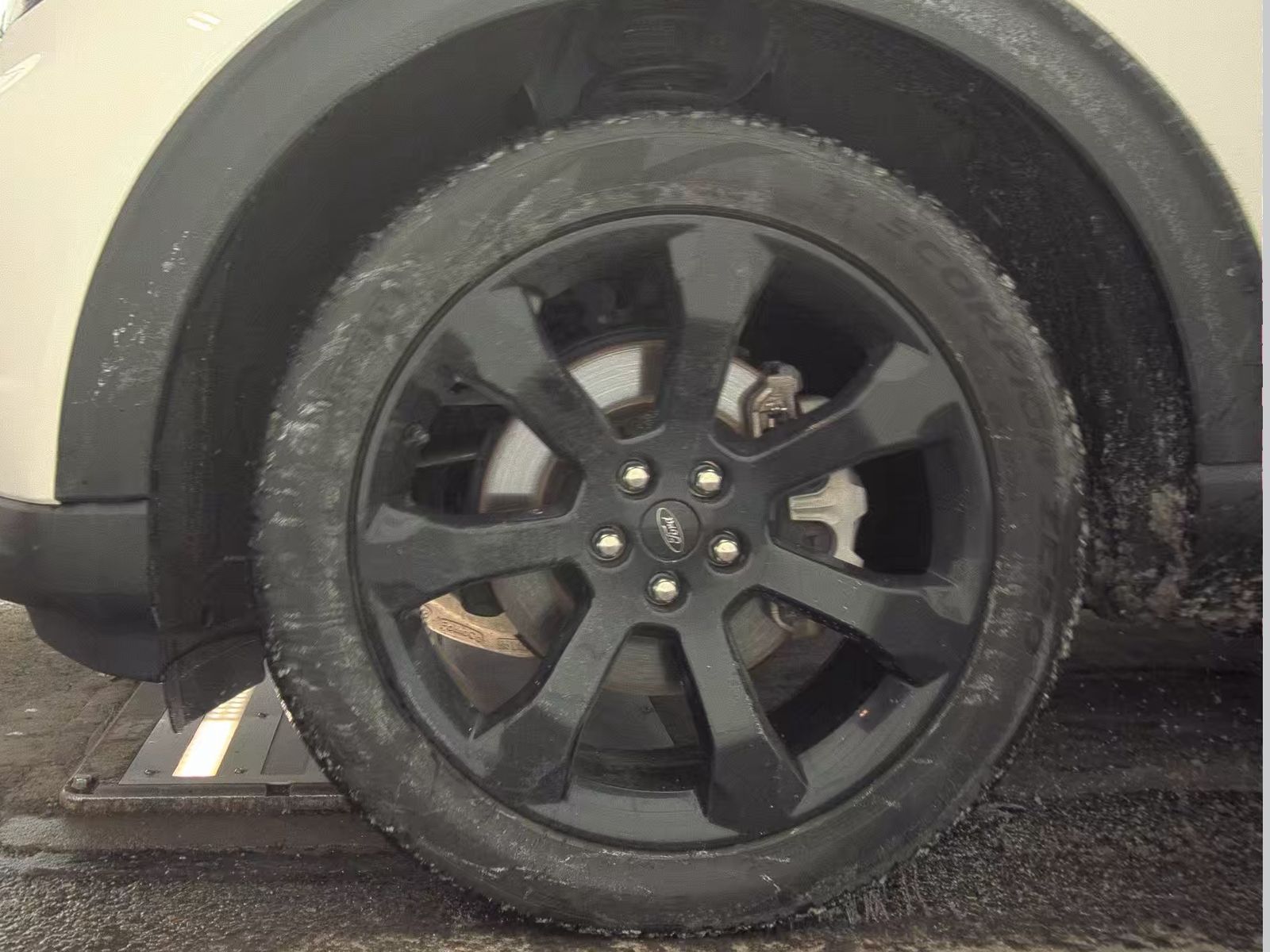 2022 Ford Explorer ST-Line AWD