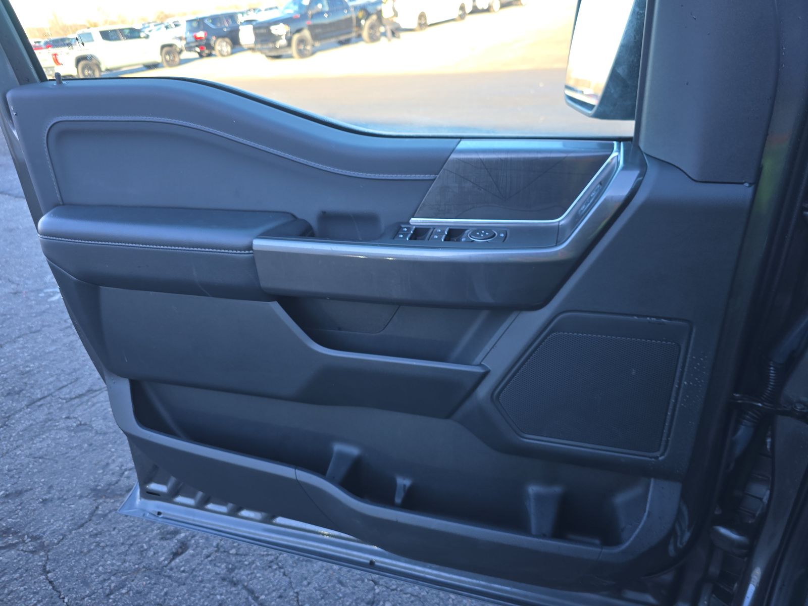 2023 Ford F-150 Hybrid XLT AWD