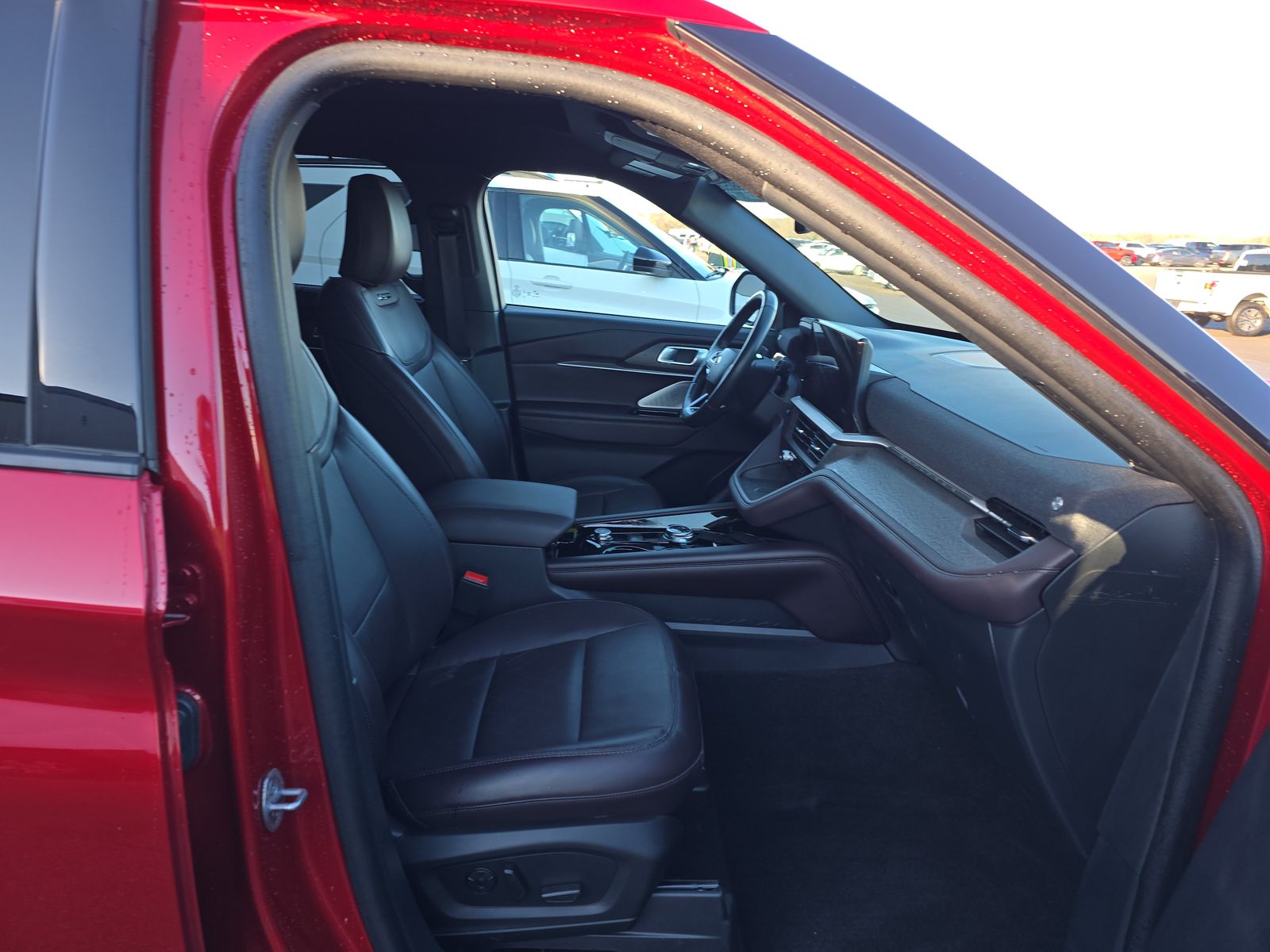 2025 Ford Explorer Platinum FWD