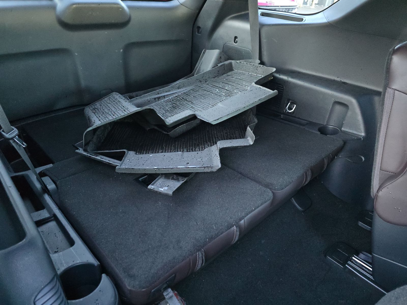 2025 Ford Explorer Platinum FWD