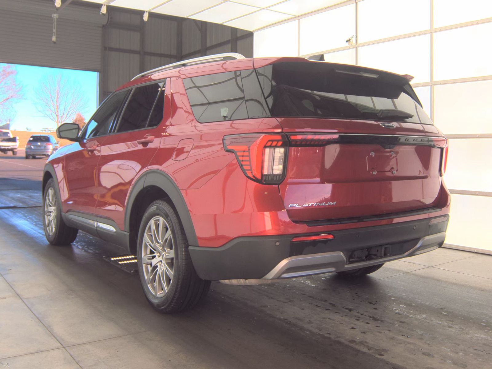 2025 Ford Explorer Platinum FWD