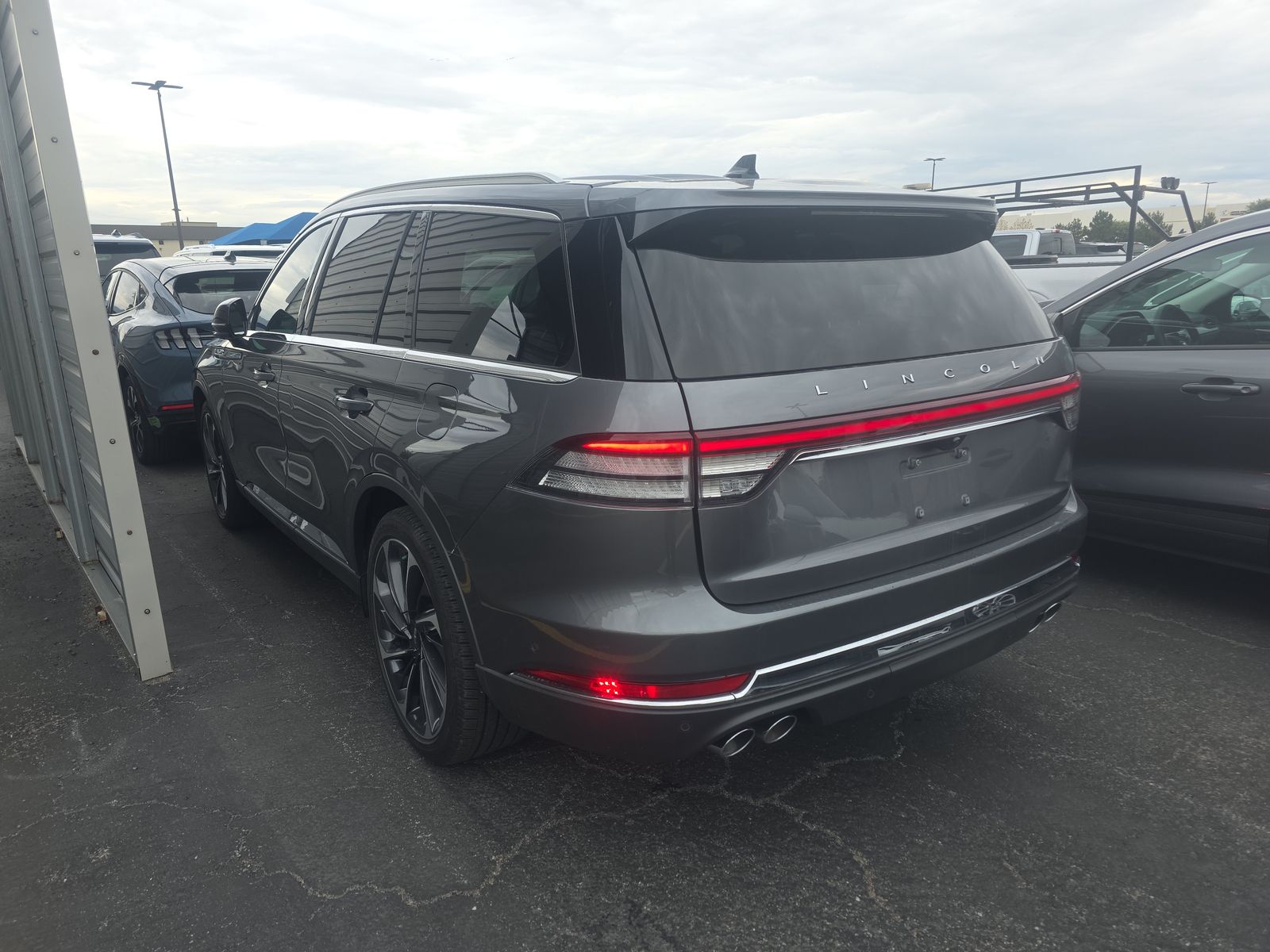 2023 Lincoln Aviator Reserve AWD