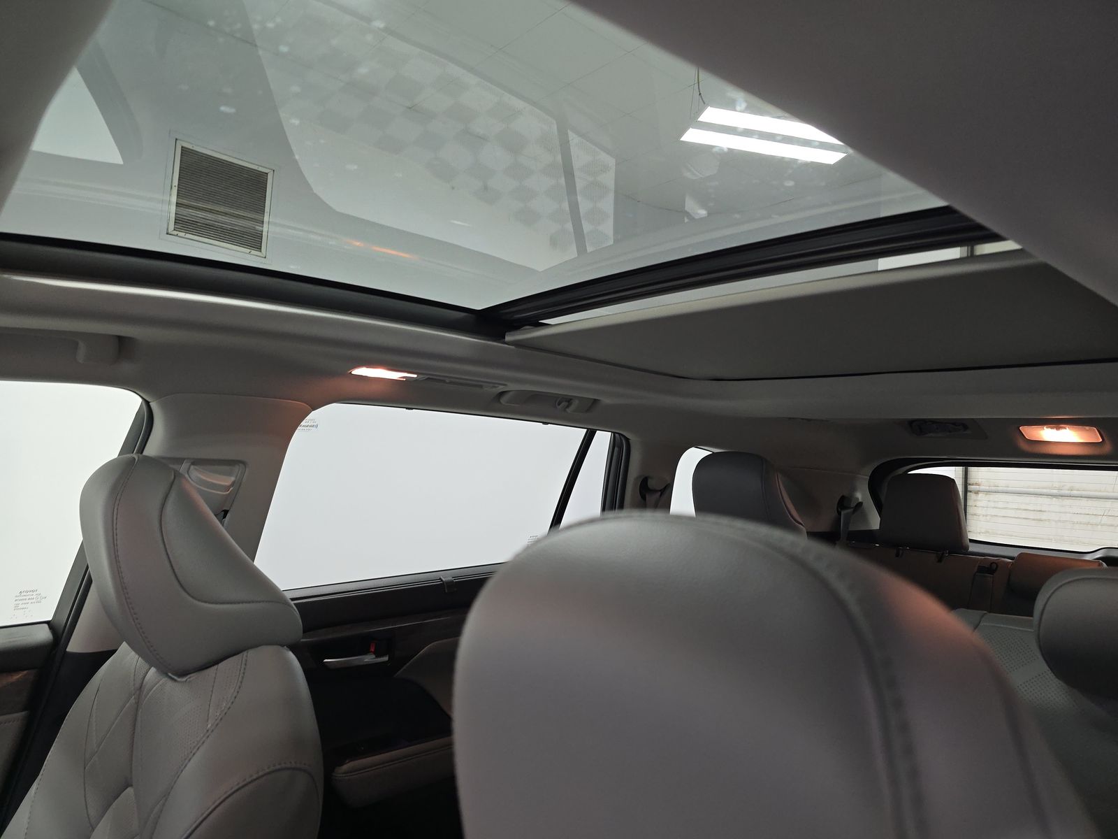 2024 Toyota Highlander Platinum FWD