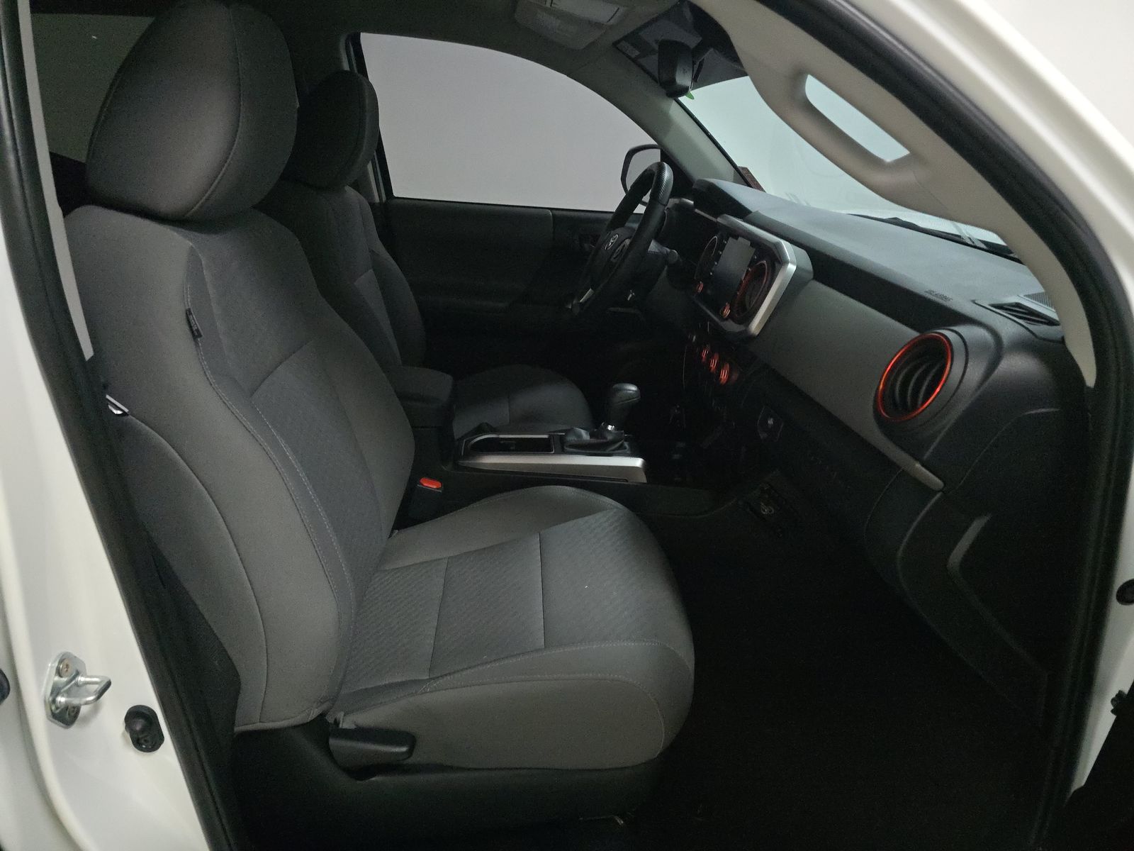 2023 Toyota Tacoma SR5 RWD