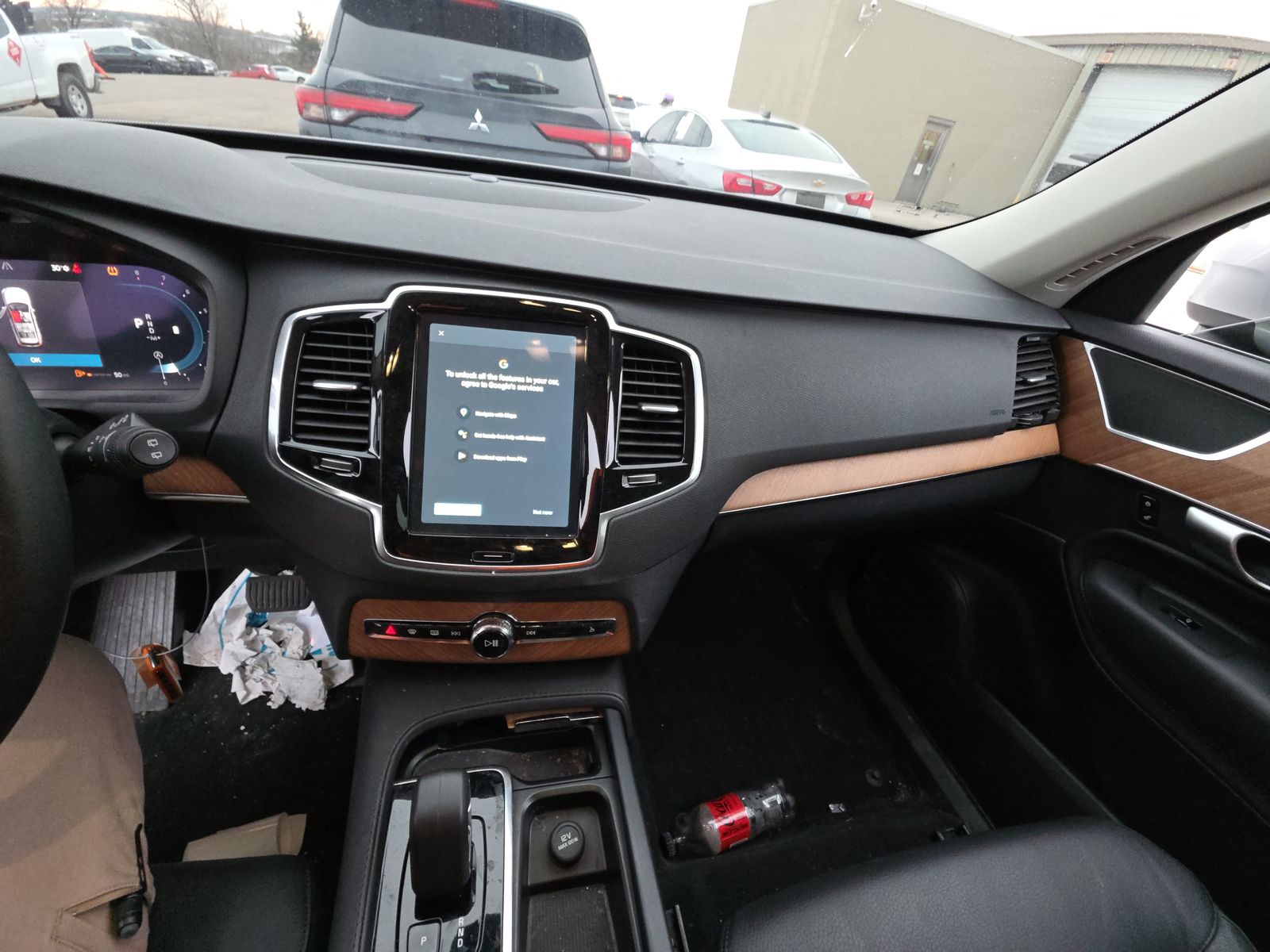 2024 Volvo XC90 B6 Plus AWD