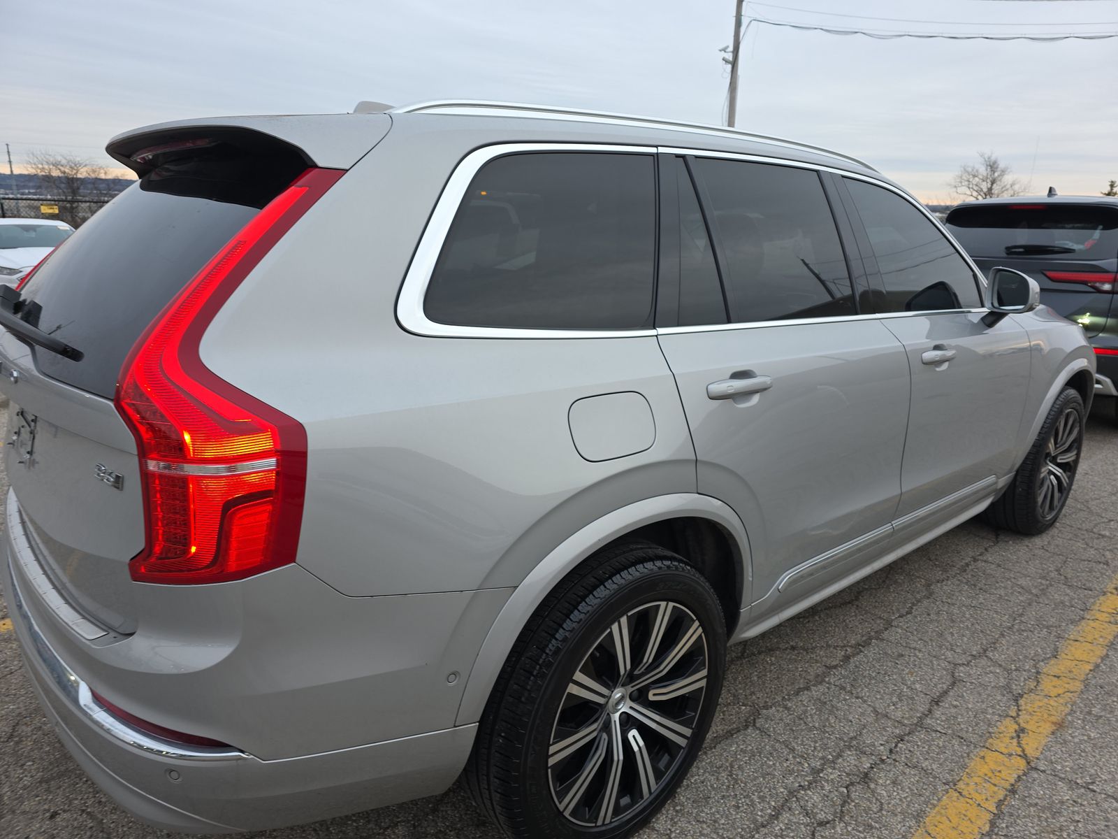 2024 Volvo XC90 B6 Plus AWD