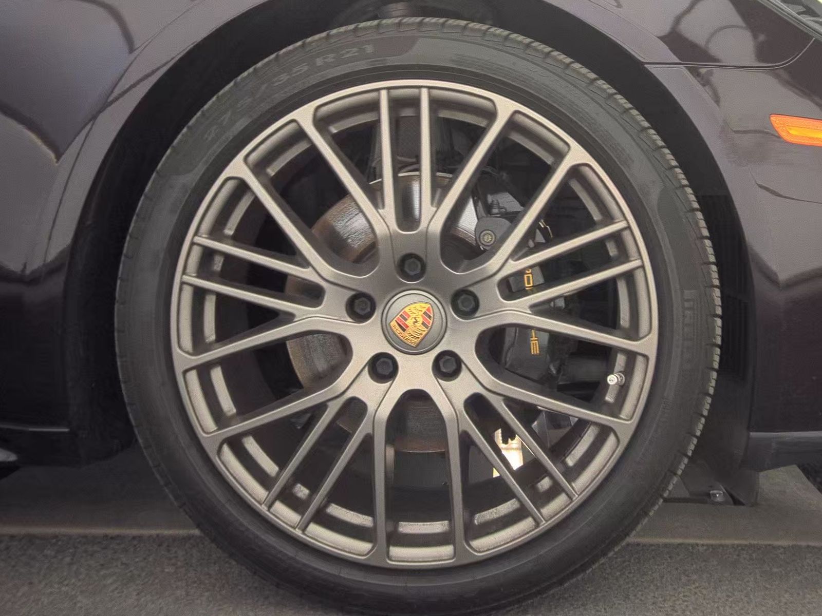 2023 Porsche Panamera 4 Platinum Edition AWD