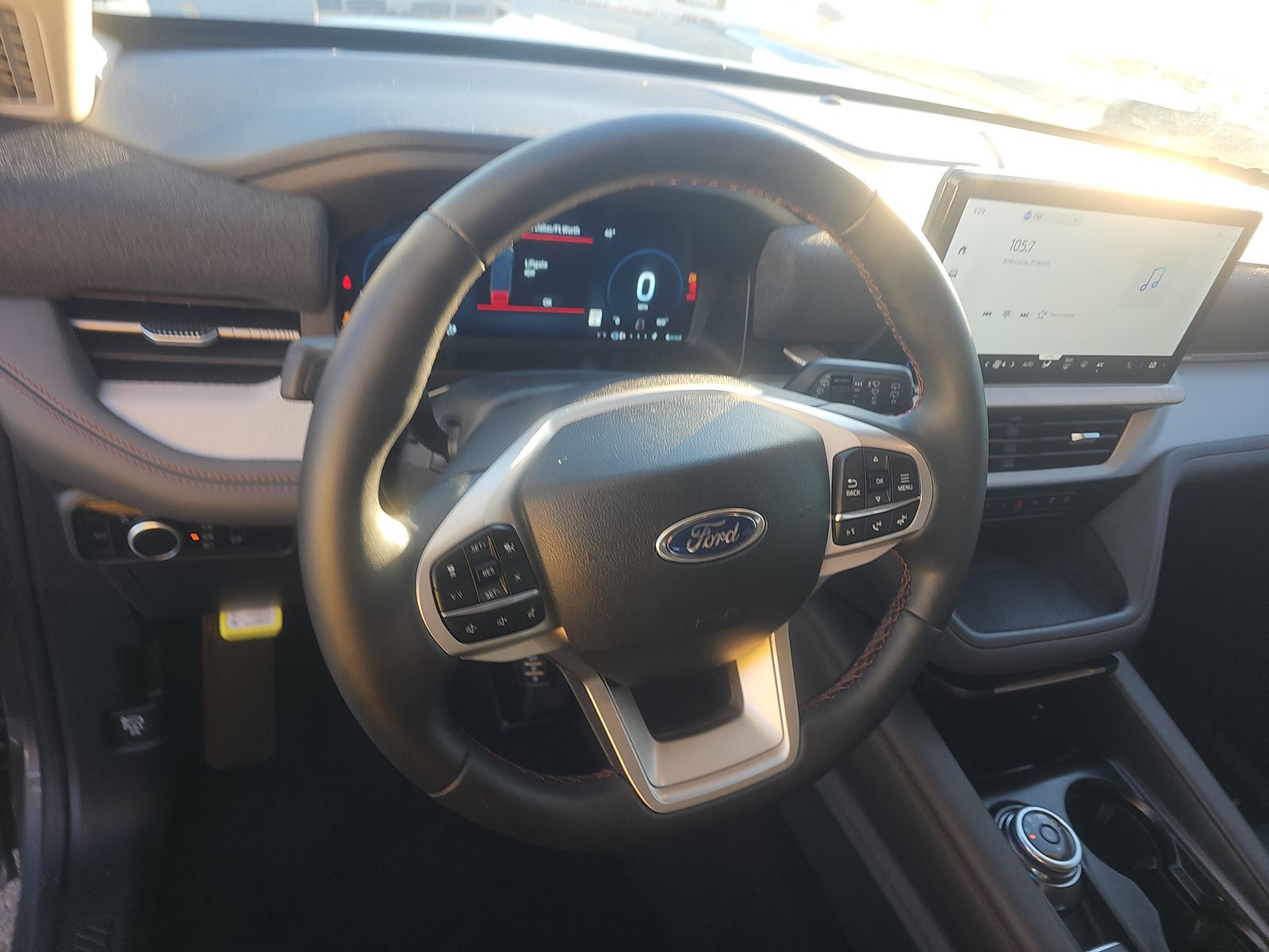 2025 Ford Explorer Active RWD