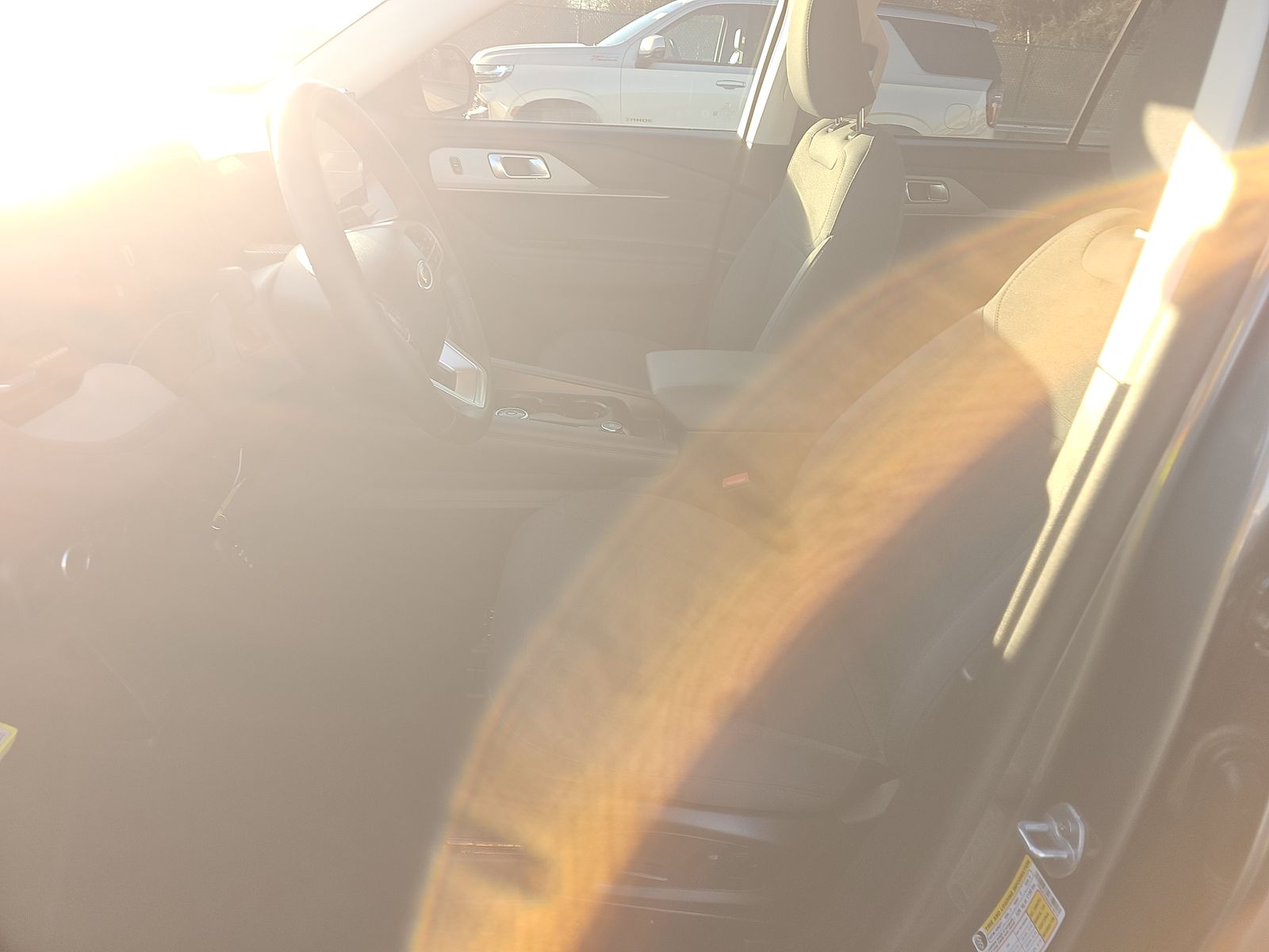 2025 Ford Explorer Active RWD