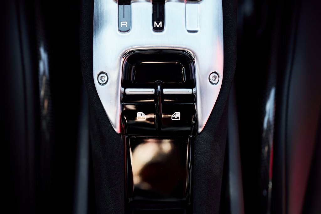 2024 Ferrari 296 GTB Base RWD