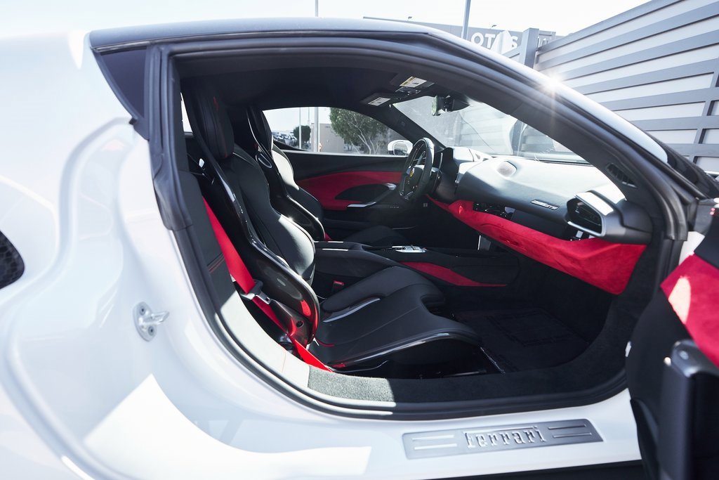 2024 Ferrari 296 GTB Base RWD