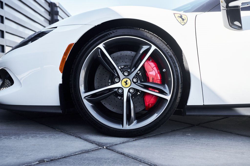 2024 Ferrari 296 GTB Base RWD