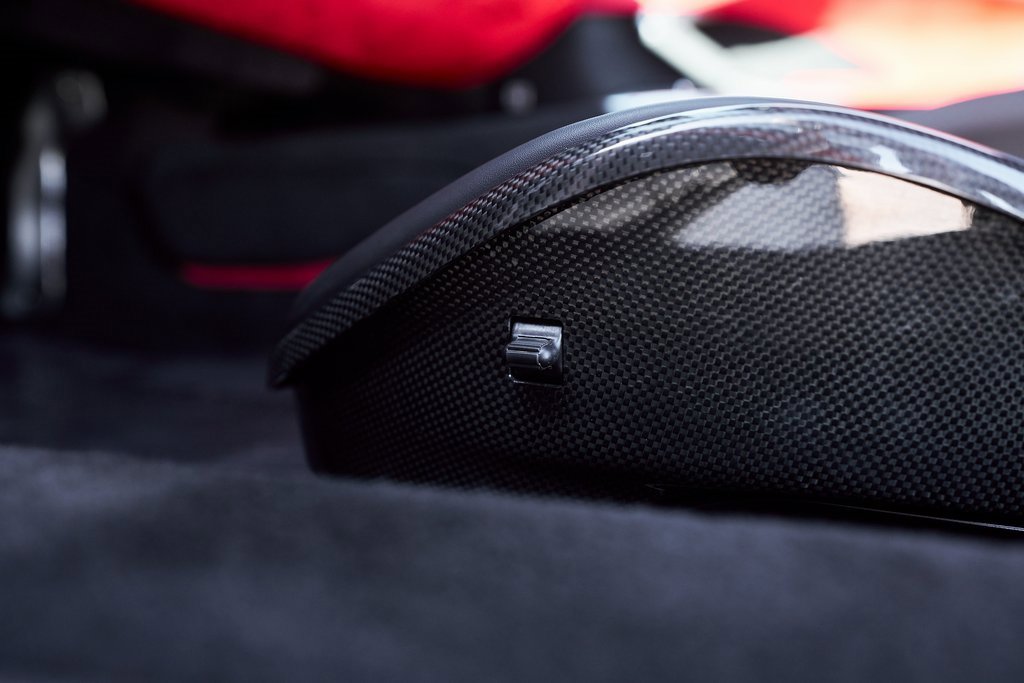 2024 Ferrari 296 GTB Base RWD