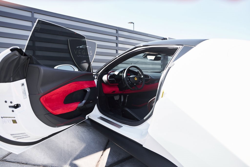 2024 Ferrari 296 GTB Base RWD