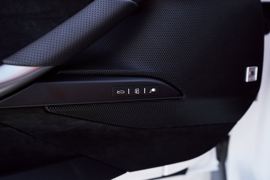 2024 Ferrari 296 GTB Base RWD