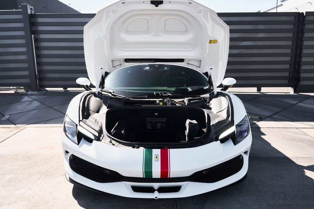 2024 Ferrari 296 GTB Base RWD