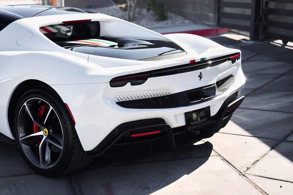 2024 Ferrari 296 GTB Base RWD