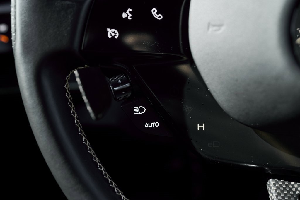 2022 Ferrari SF90 Stradale Base AWD