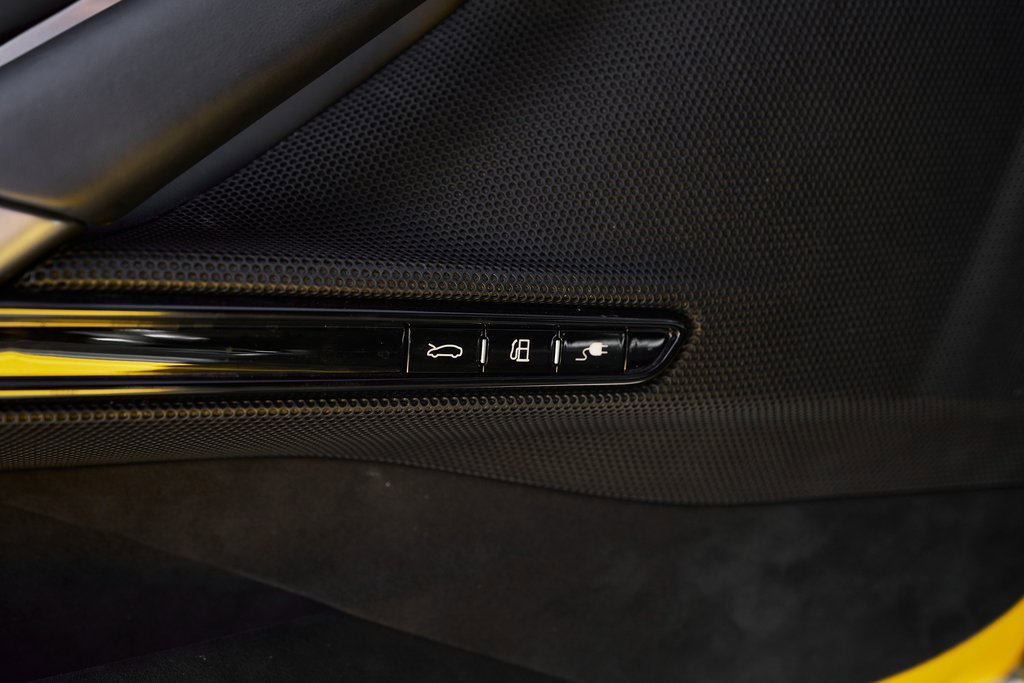 2022 Ferrari SF90 Stradale Base AWD