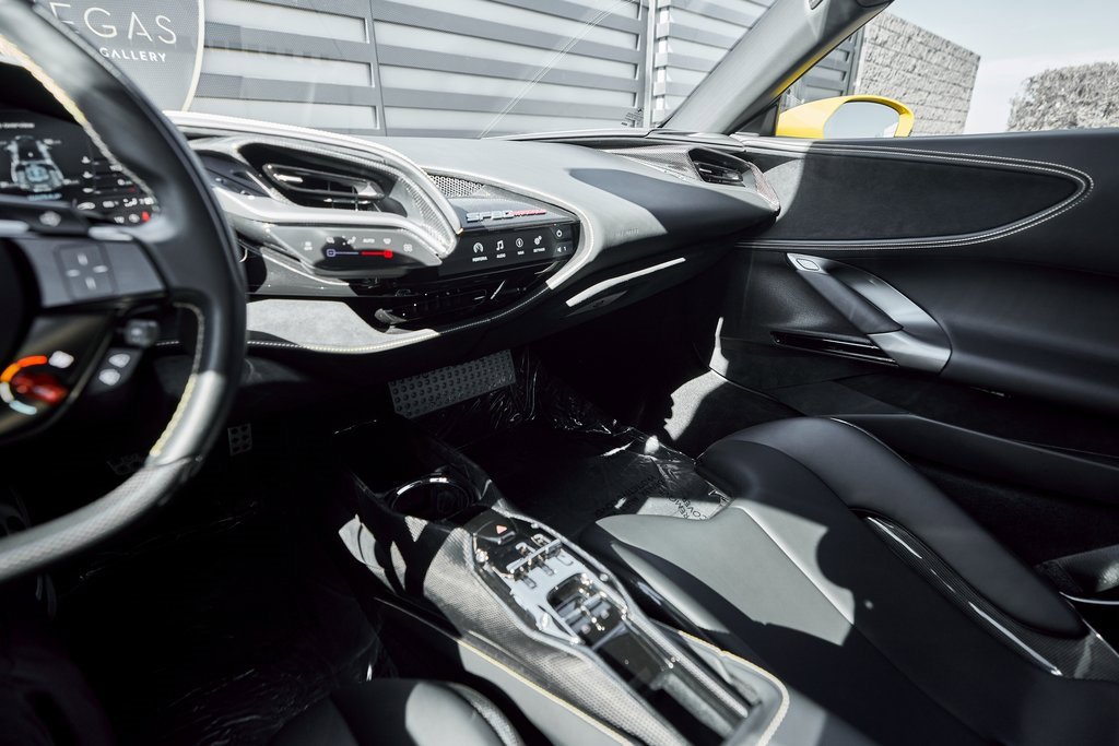 2022 Ferrari SF90 Stradale Base AWD