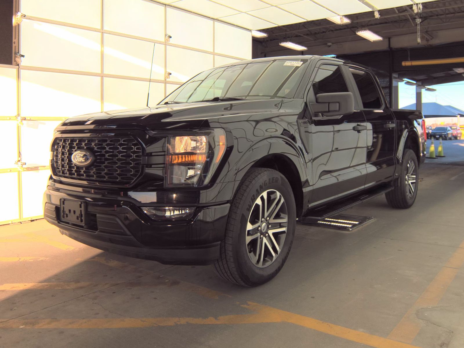 2023 Ford F-150 XL RWD