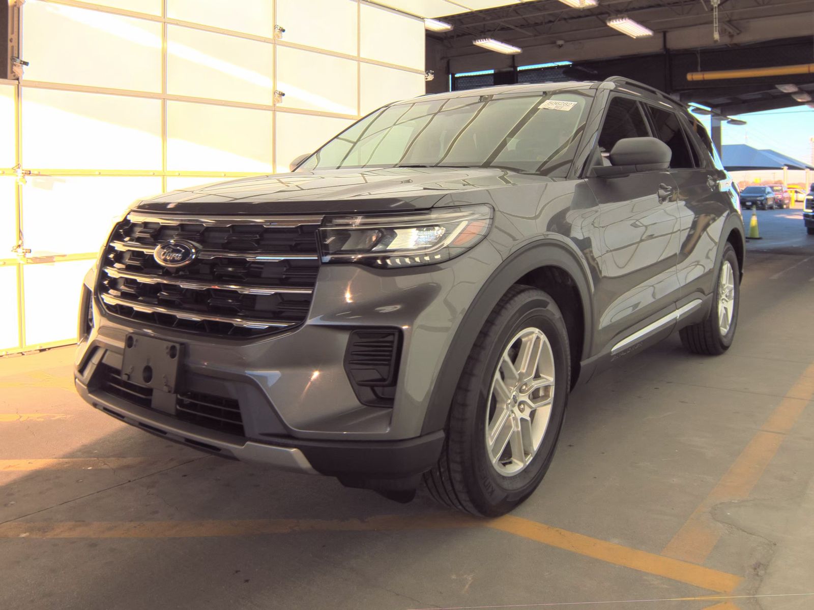 2025 Ford Explorer Active RWD