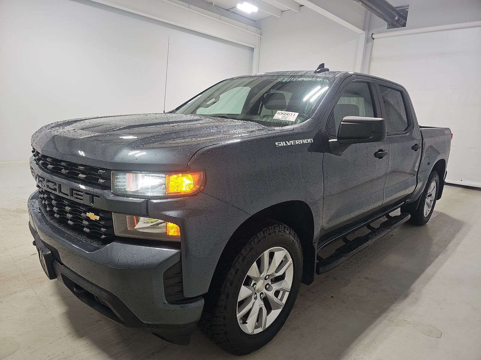 2019 Chevrolet Silverado 1500 Custom AWD