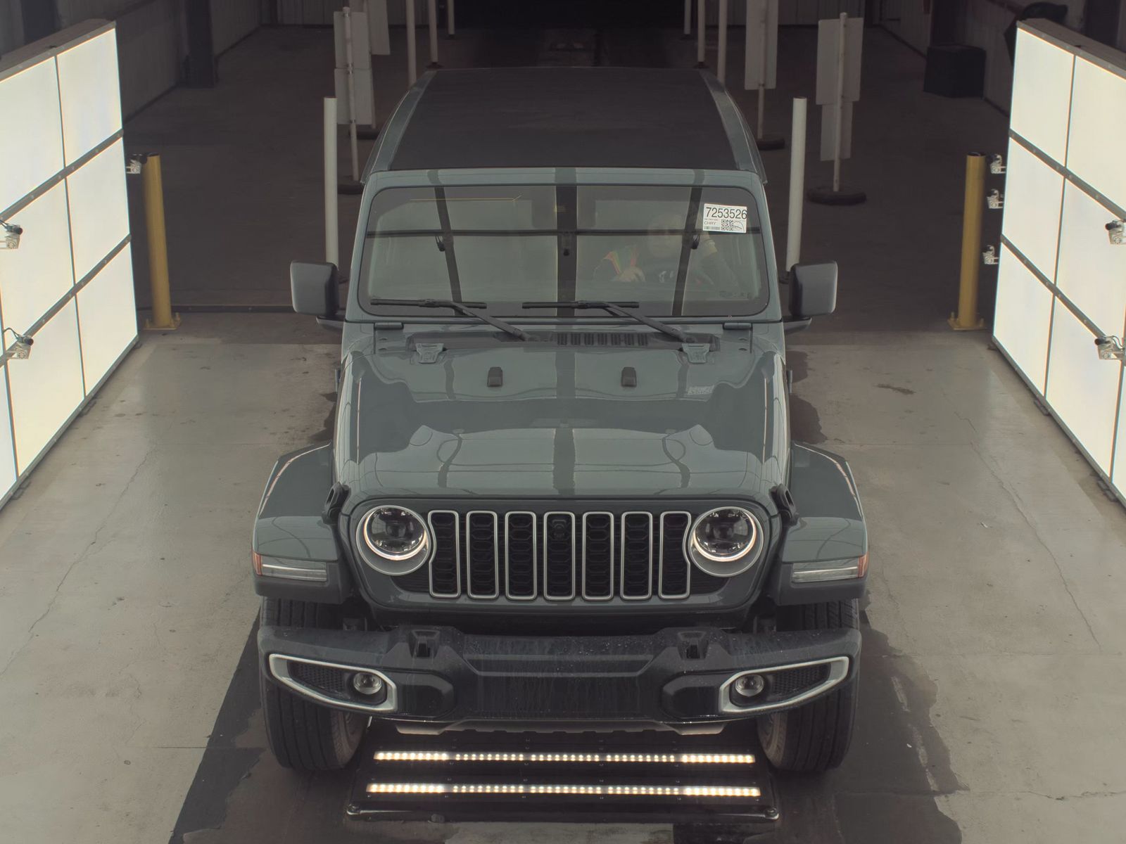 2024 Jeep Wrangler Sahara AWD