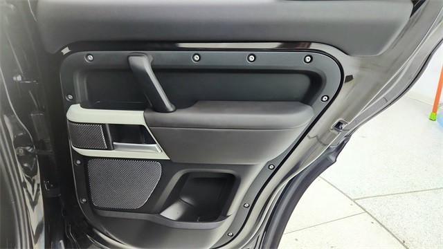 2024 Land Rover Defender 110 S AWD