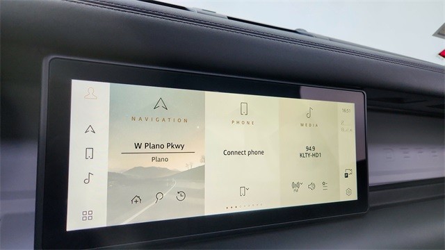 2024 Land Rover Defender 110 S AWD