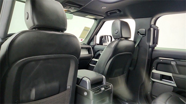 2024 Land Rover Defender 110 S AWD