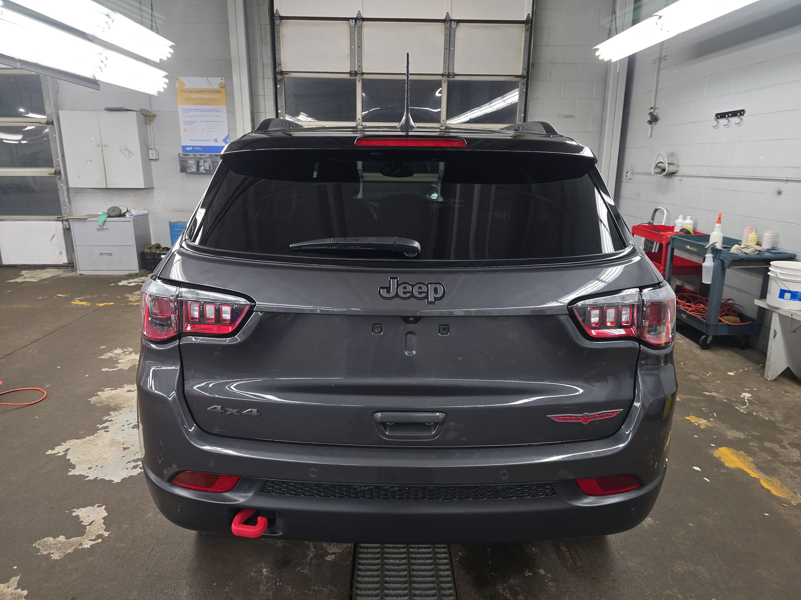 JEEP TRAILHAWK - 6