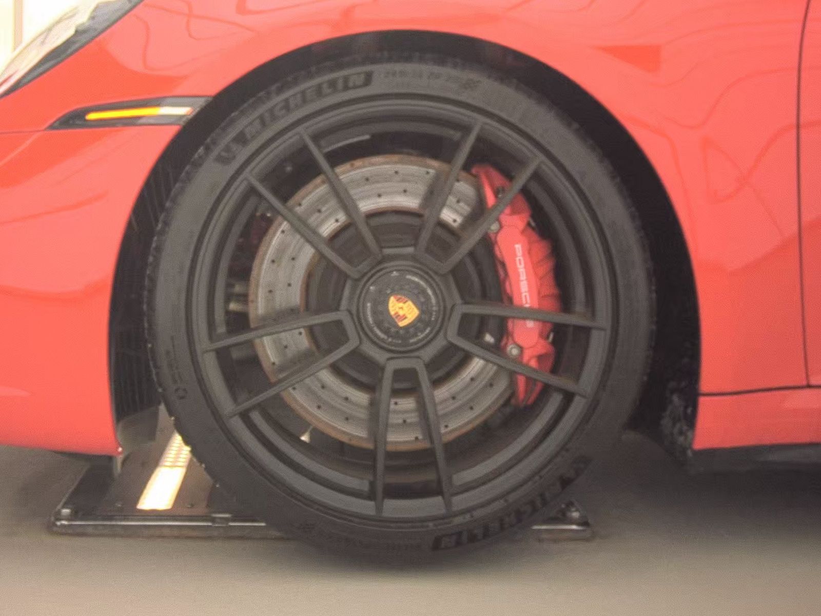 2024 Porsche 911 Carrera GTS RWD