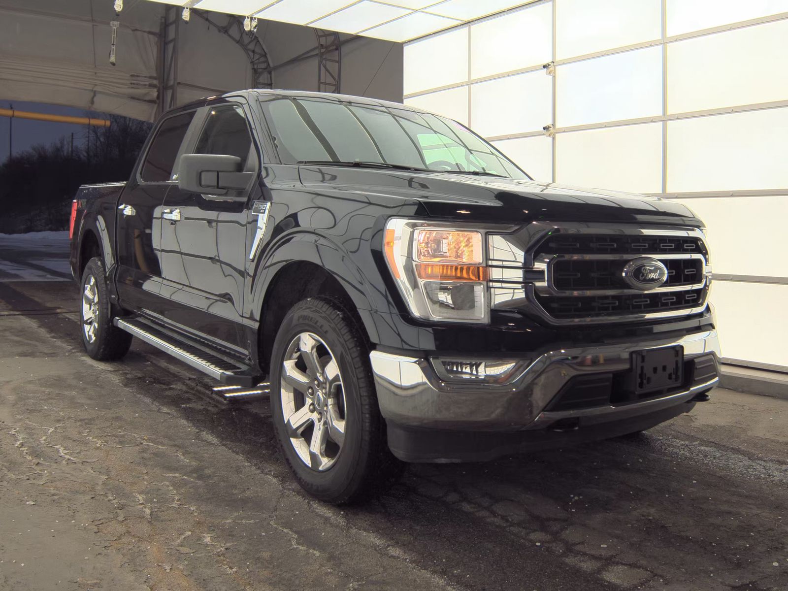 2023 Ford F-150 XLT AWD