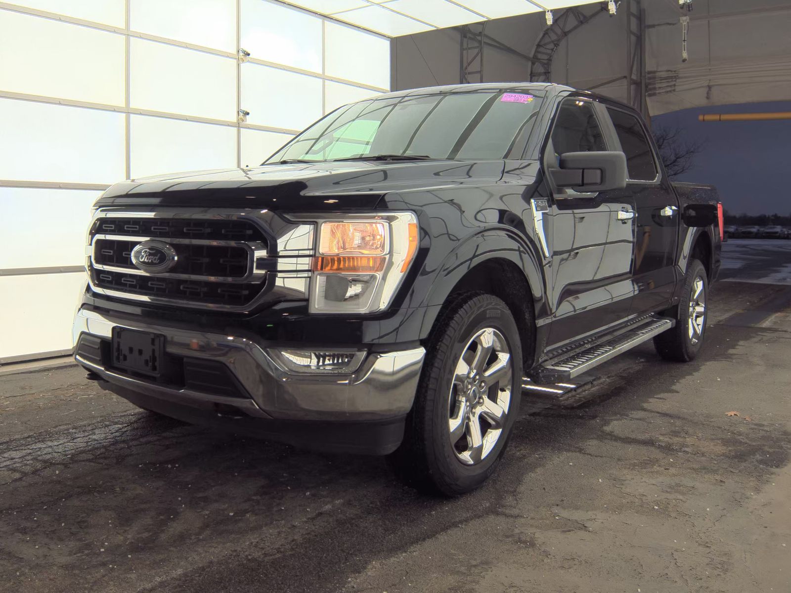 2023 Ford F-150 XLT AWD