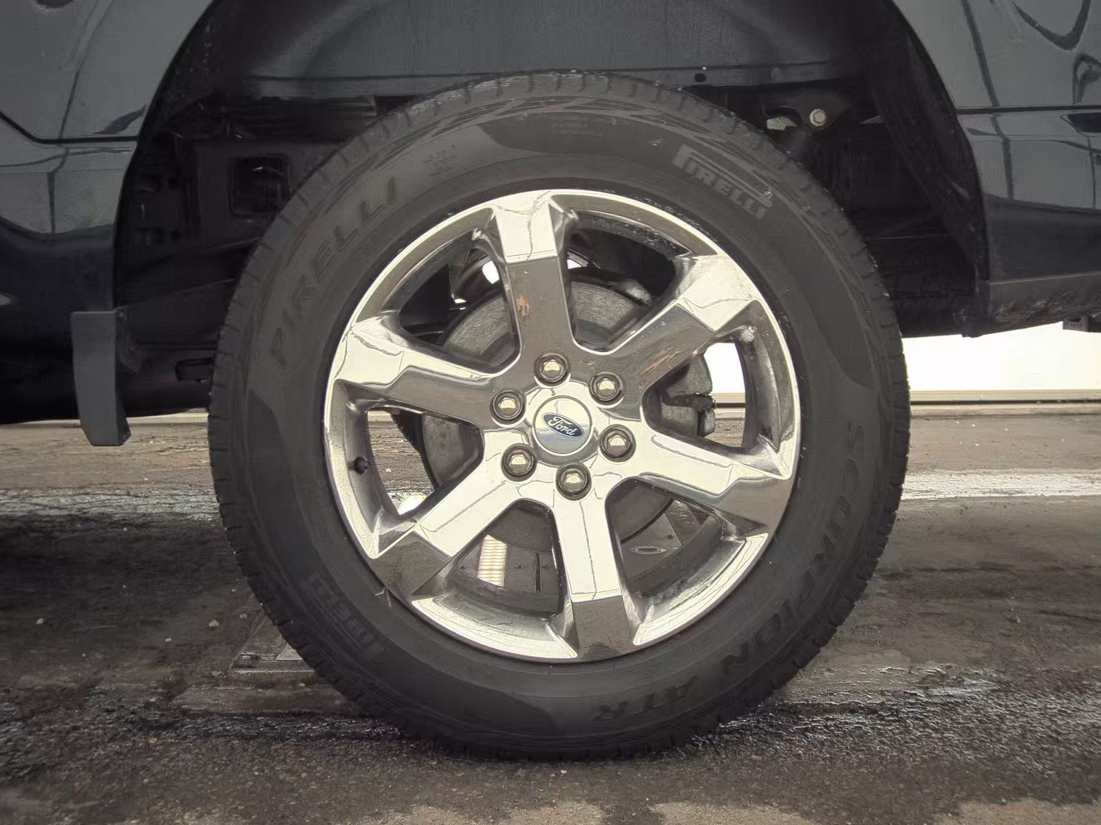 2023 Ford F-150 XLT AWD