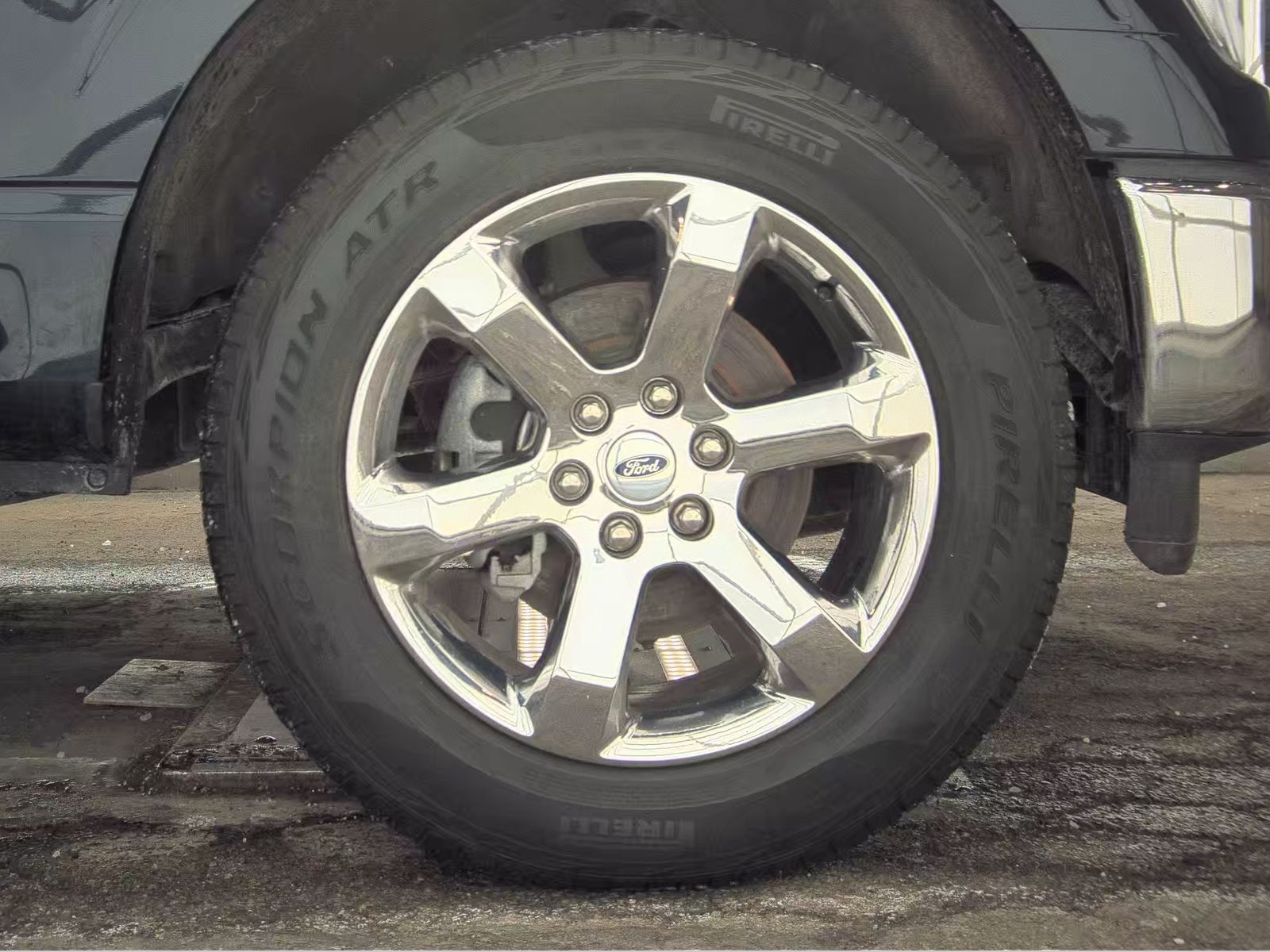 2023 Ford F-150 XLT AWD