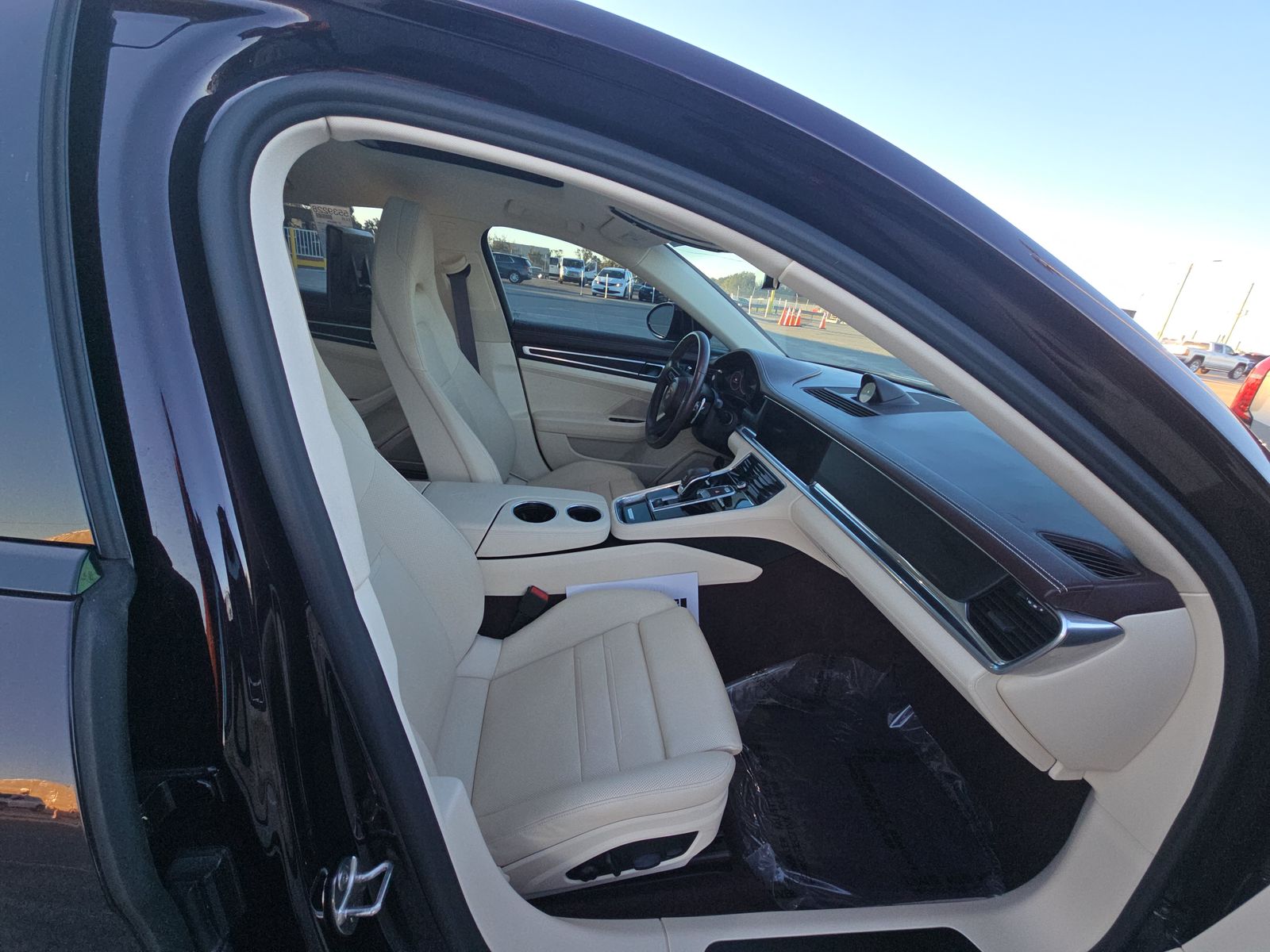 2023 Porsche Panamera 4 Platinum Edition AWD