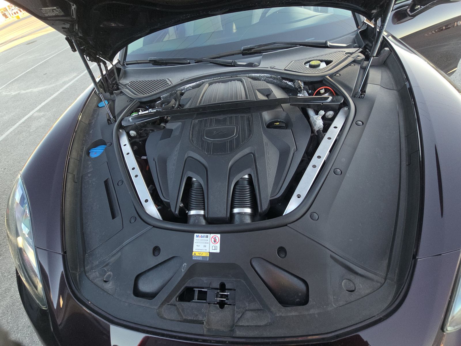 2023 Porsche Panamera 4 Platinum Edition AWD