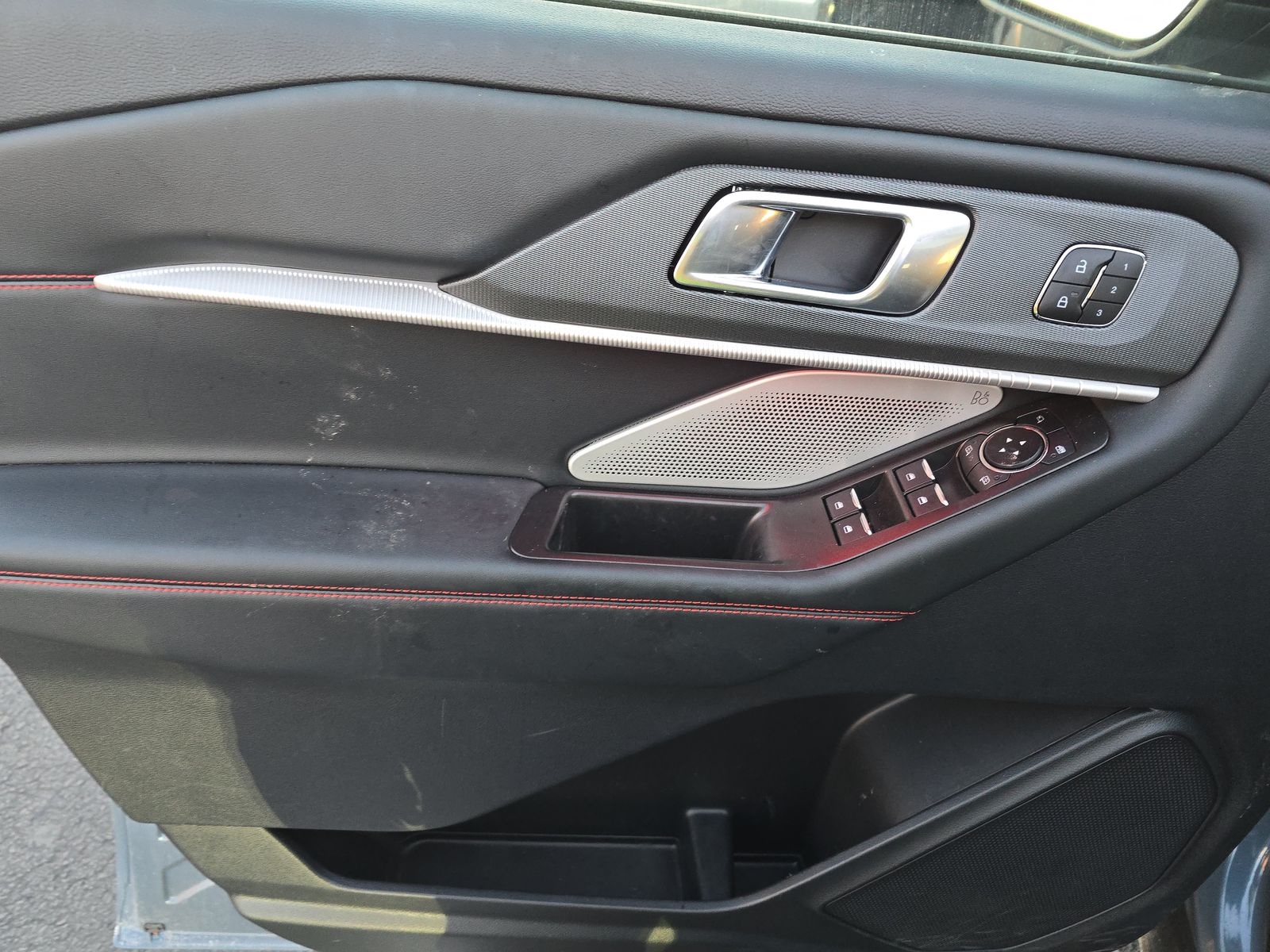 2025 Ford Explorer ST AWD