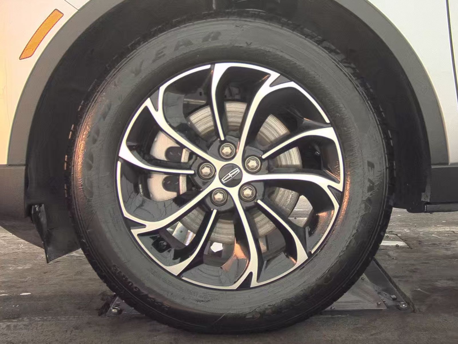 2025 Lincoln Nautilus Premiere AWD