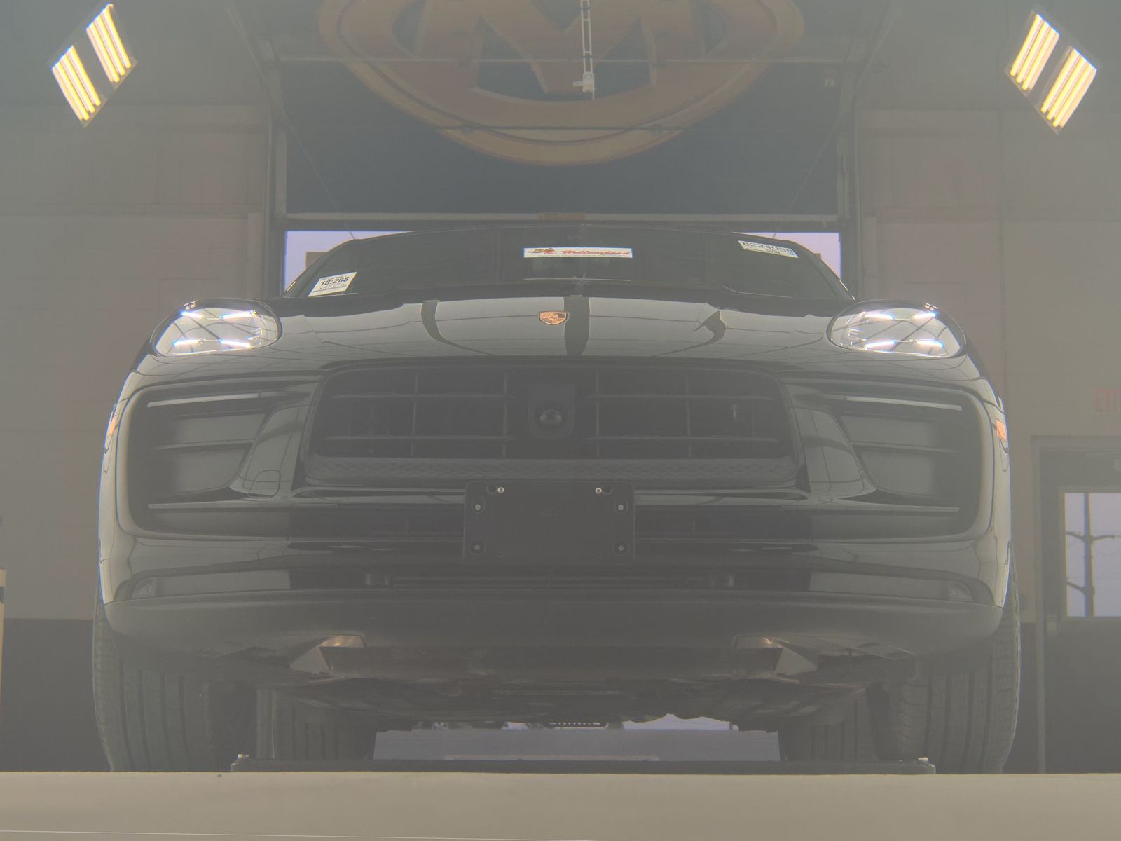 2025 Porsche Macan Base AWD