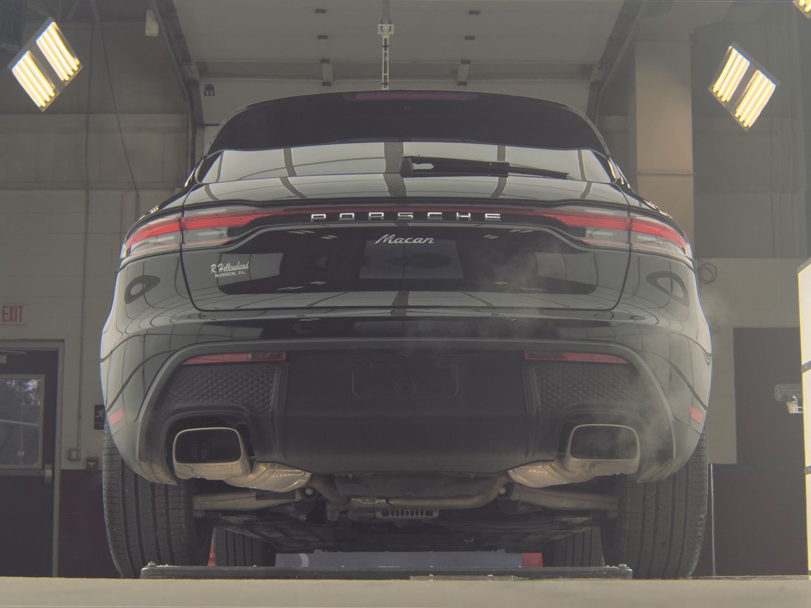 2025 Porsche Macan Base AWD