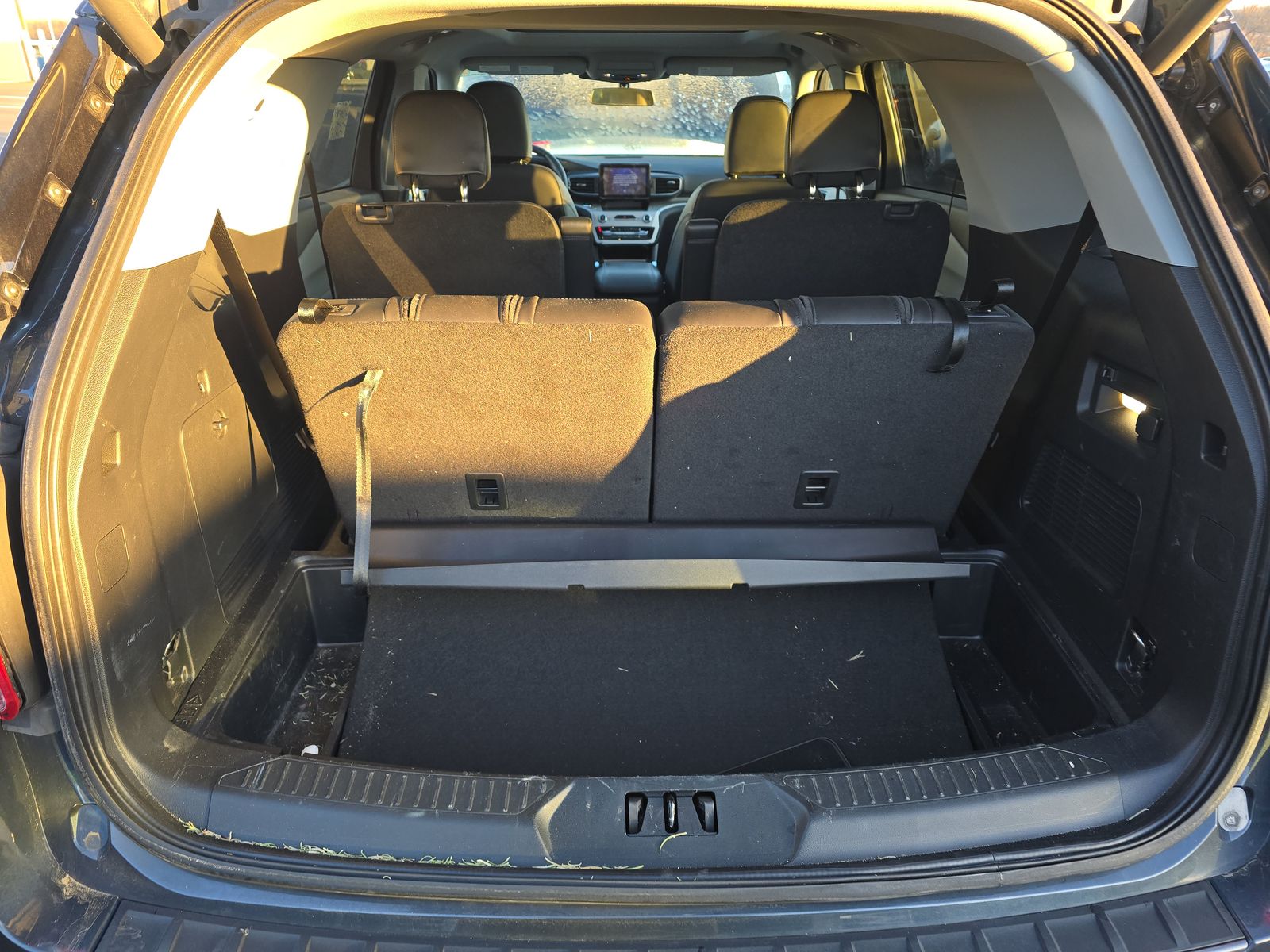 2023 Ford Explorer XLT AWD