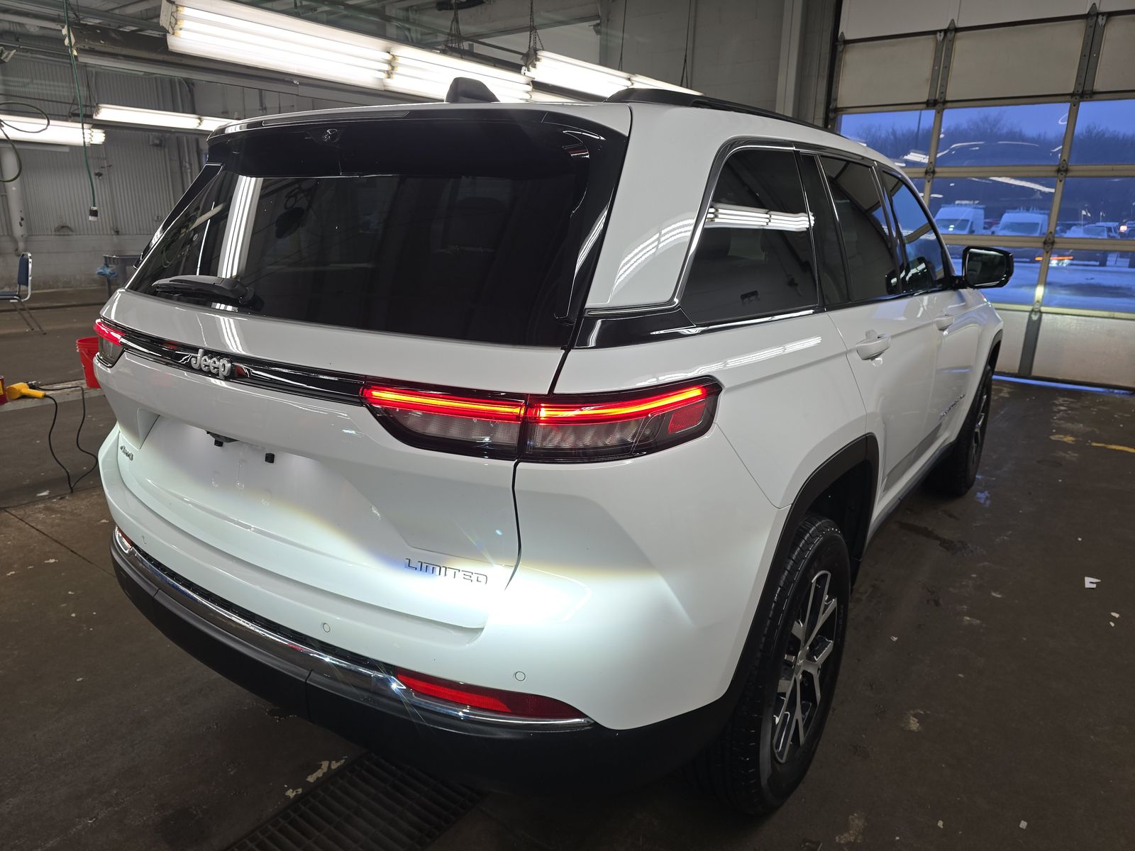 2025 Jeep Grand Cherokee Limited AWD